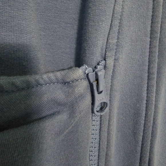 *North Face Crescent Wrap Jacket* - Picture 14 of 15